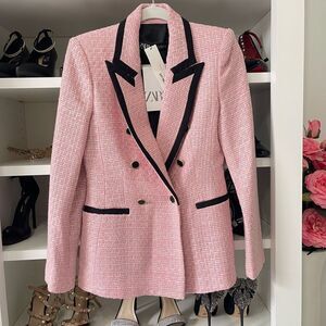 NW T NEW PINK STRUCTURED BLAZER WITH CONTRASTING PIPING